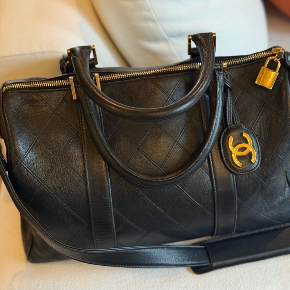 *SOLD** Gorgeous Chanel Travel Bag